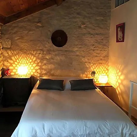 Zen Au Marais Hammam Massages ベッド・アンド・ブレックファスト
